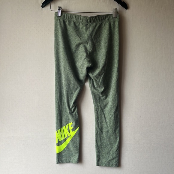 Nike Leggings - Picture 2 of 6